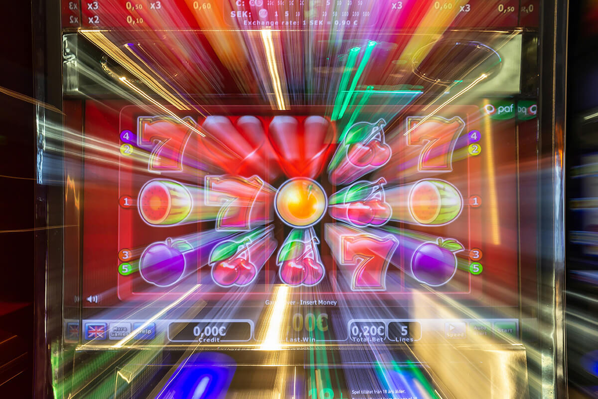 Como jogar Slots: o guia completo do caça-níquel, o jogo mais popular do cassino